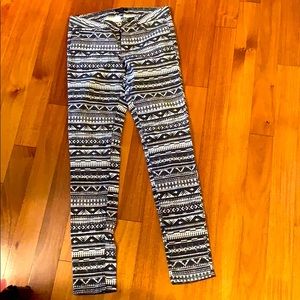 H&M Design Pants (Size 8 but actual size is 6)